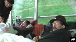 Tibetan hunger-strikers outside United Nations building