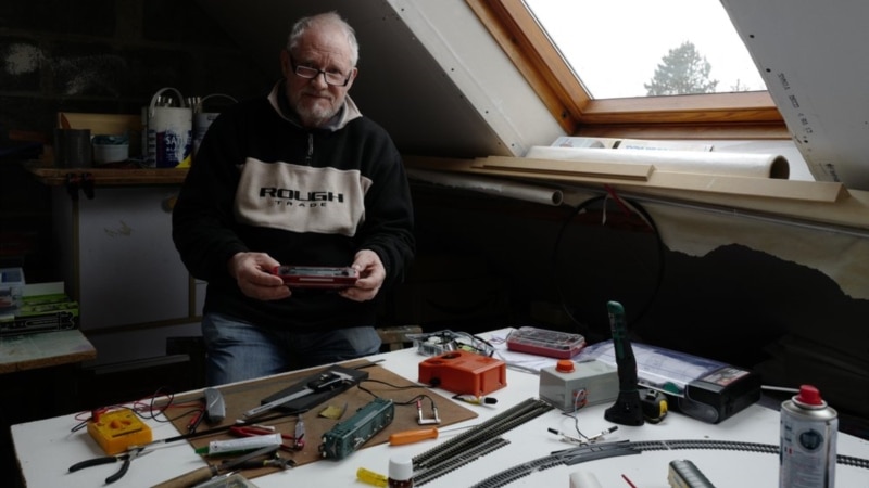 People Rediscover Old Hobbies During Pandemic