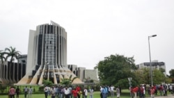 L'opposition et la société civile gabonaise sceptique sur la capacité de Bongo à gouverner
