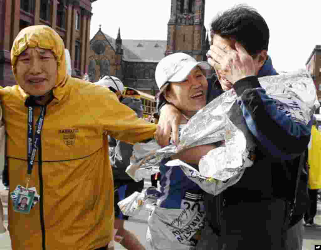 Qaraxyadii shalay lagu weeraray orodka caanka ah Boston Marathon.