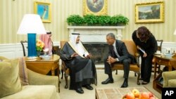 Prezident Barak Obama bugun Oq uyda Saudiya Arabistoni qiroli Salmonni qabul qildi