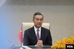 Chinese Foreign Minister Wang Yi at the Peace Palace in Phnom Penh​ during his official visit to Cambodia on October 12, 2020. (Aun Chhengpor/VOA Khmer)