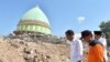 Jokowi ke Lombok, Netizen: “Pencitraan” Atau “Kewajiban Presiden”?