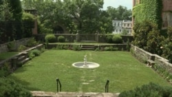 Kebun di rumah presiden Amerika Serikat Woodrow Wilson di Washington, D.C. (dok: VOA)