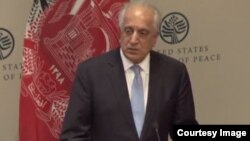 Zalmay Khalilzad berbicara di Institute of Peace di Washington DC, hari Jumat (8/2).