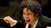 Dudamel es actualmente el director musical de la Filarmónica de Los Ángeles, así como de la Orquesta Sinfónica de Gotemburgo y de la Orquesta Sinfónica de la Juventud Venezolana Simón Bolívar.