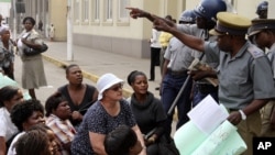 Williams said about 100 members of her group staged separate marches but only two managed to reach the Mhlahlandlela Government Complex to deliver a petition. (File Photo)