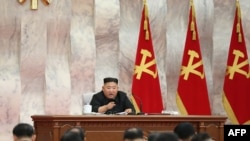 김정은 북한 국무위원장이 지난 5월 24일 노동당 중앙군사위원회 제7기 제4차 확대회의에서 연설하고 있다. 