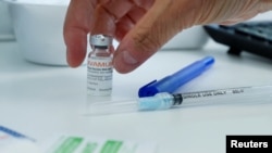 (ファイル) カナダのモントリオールにある公衆衛生機関 CIUSSS が運営するサル痘ワクチン接種クリニックでのサル痘ワクチン。