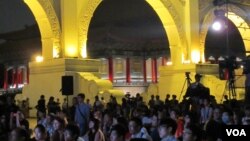 纪念六四晚会在自由广场举行