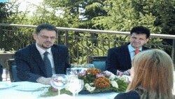 Македонската влада најавува будност поради економските проблеми на други држави