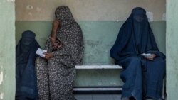 طالبان در نزدیک به چهار و نیم سال گذشته افزون بر وضع ممنوعیت بر آموزش و کار زنان و دختران در افغانستان، محدودیت‌های فراوانی را بر حقوق و آزادی‌های زنان افغان اعمال کرده اند. 