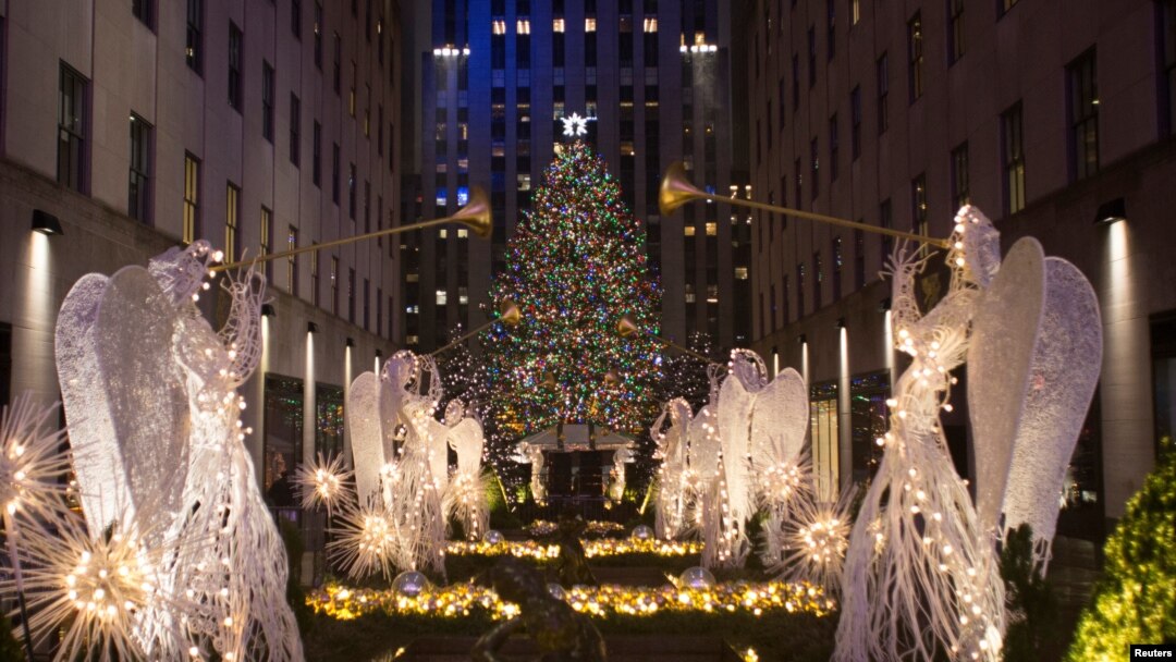 The Christmas tree stands lit after the lighting ceremony for the 84th annual Rockefeller Center Christmas Tree at Rockefeller Center in Manhattan, New York City, U.S., Nov. 30, 2016. 