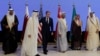 El secretario de Estado de EEUU, Antony Blinken, junto a representantes del Consejo de Cooperación del Golfo en Riad, Arabia Saudita, 29 de abril de 2024. REUTERS/Evelyn Hockstein/Pool