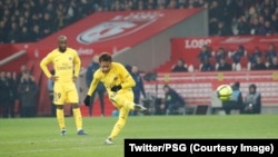 Le Brésilien Neymar a marqué sur un coup franc somptueux contre Lille au stade Pierre-Mauroy, Lille, 3 février 2018. (Twitter/PSG)