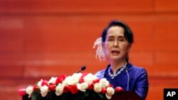 Aung San Suu Kyi, pemimpin de facto Myanmar