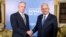 Міністр оборони США Джеймс Маттіс (л) і прем’єр-міністр Туреччини Біналі  Їлдирим 