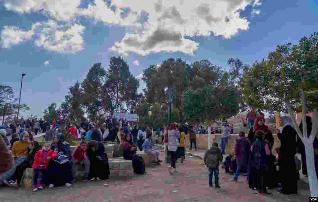 In the village of Bahnasa, there are relics from different historical eras including Pharaonic, Greco-Roman, Coptic, and Islamic. Local Muslims and Christians visit the sites where the Holy Family is thought to have stayed. (Hamada Elrasam/VOA)