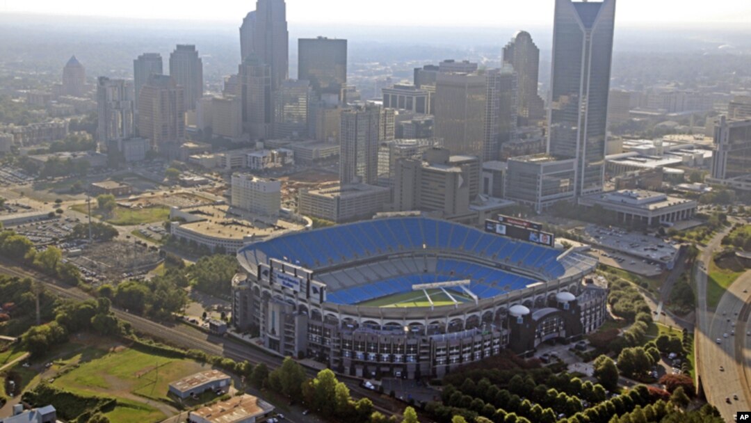 Stadion Bank of America di Charlotte, North Carolina, tempat Presiden Amerika Barack Obama akan menyampaikan pidatonya pada Konvensi Nasional Partai Demokrat. (Foto: Dok)