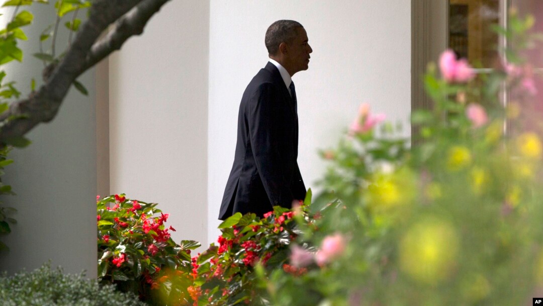 Barack Obama se ha reunido con representantes de todos los sectores para evaluar las medidas que se podrían adoptar para mejorar el sistema de inmigración de EE.UU. Se esperan importantes anuncios para cuando termine el verano.