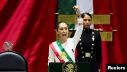 La nueva presidenta de México, Claudia Sheinbaum, pronuncia su primer discurso ante el Congreso tras asumir el cargo. En la Ciudad de México, el 1 de octubre de 2024.