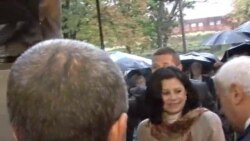 Përurohet statuja e Nënë Terezës në Ohajo