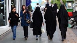 Abolition de la police des mœurs: les Iraniens restent sceptiques