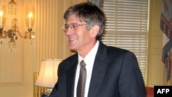 Zamenik američkog državnog sekretara Džejms Stajnberg (arhivski snimak) doputovao je u posetu četiri zemlje Balkana.