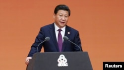 លោក​ប្រធានាធិបតី​ Xi Jinping ថ្លែង​នៅ​ក្នុង​សន្និសីទ​«អន្តរសកម្មភាព​និង​វិធានការ​កសាង​ទំនុក​ចិត្ត​នៅ​អាស៊ី»​ ឬ CICA នៅ​ទី​ក្រុង​សៀងហៃ​ប្រទេស​ចិន​កាល​ពី​ថ្ងៃ​ទី​២០ ខែ​ឧសភា ឆ្នាំ​២០១៤។