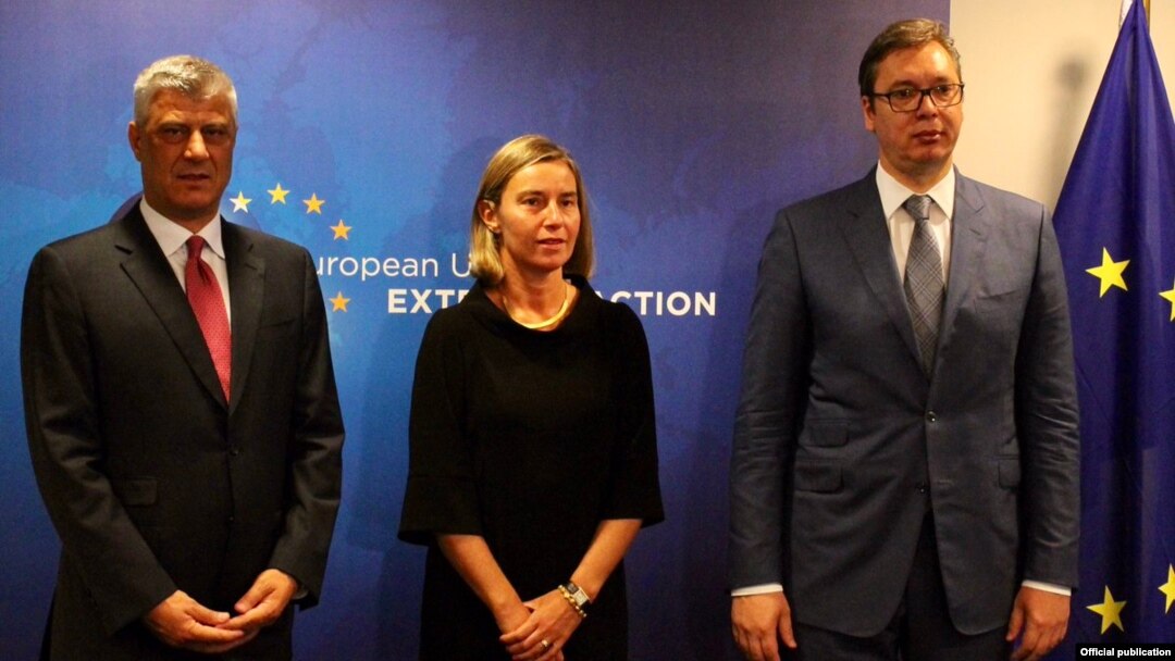 Visoka predstavnica EU Federika Mogerini sa predsednicima Srbije i Kosova, Aleksandrom Vučićem i Hašimom Tačijem u Briselu