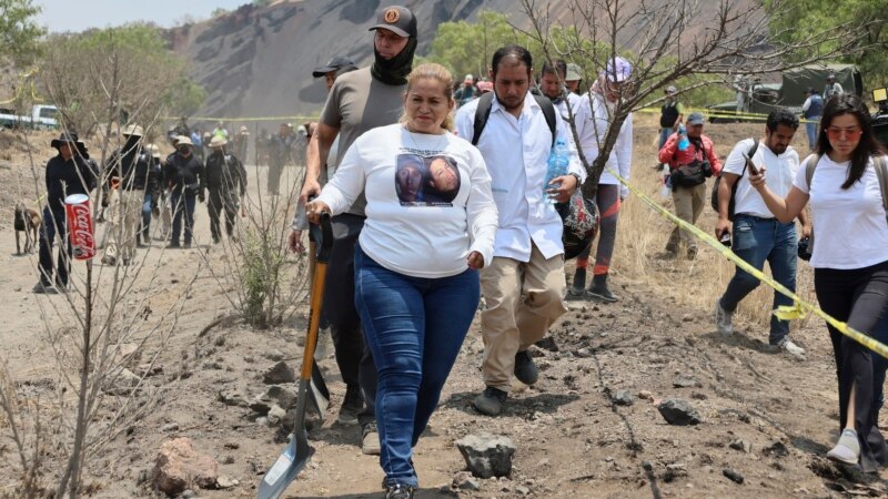 Policía: huesos hallados en supuesto crematorio clandestino en México son de animales