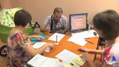 Ukraina mojarosi oilalarni bo'lib qo'yyapti