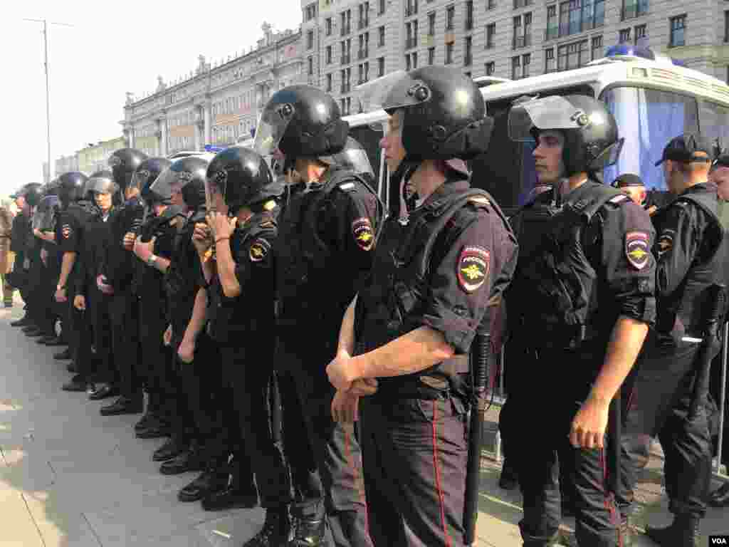 На Пушкинской площади в Москве 9 сентября прошла акция протеста против повышения пенсионного возраста