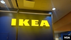 一家香港宜家家居(IKEA)门店内的标识。