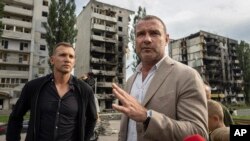 FLASHPOINT UKRAINE: Actor Liev Schreiber Explains the Origin of Blue Check Ukraine 