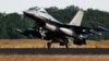 Перші F-16 для України прибудуть з Нідерландів до Румунії за два тижні