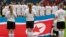 2012年7月25日朝鲜女子足球队伦敦夏季奥运会开始前唱国歌