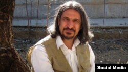 حشمت‌الله طبرزدی، زندانی سیاسی