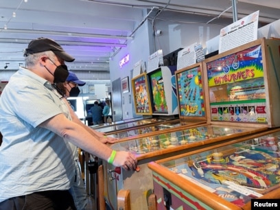 Vermont's pinball wizards on why this throwback game is picking up in  popularity