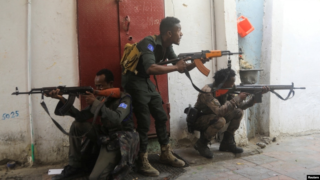 FILE - Somali security forces hold their positions near the mayor's office following a blast in Mogadishu, Somalia, Jan. 22, 2023. The government claimed that new clashes in southern Jubaland state have killed 135 al-Shabab militants.