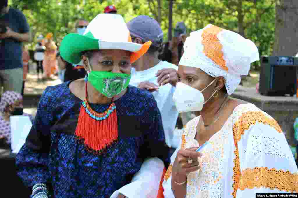  Manifesta&#231;&#227;o da di&#225;spora africana em Washington DC em solidariedade com o movimento Black Lives Matter. 