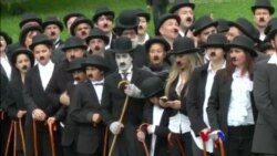 ထူးခြားဆန်းပြားသတင်းများ