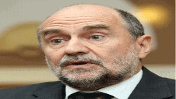 서울을 방문한 네카르츠 사무차장