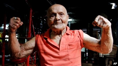 Celebrated Indian Bodybuilder Manohar Aich Dies at 104