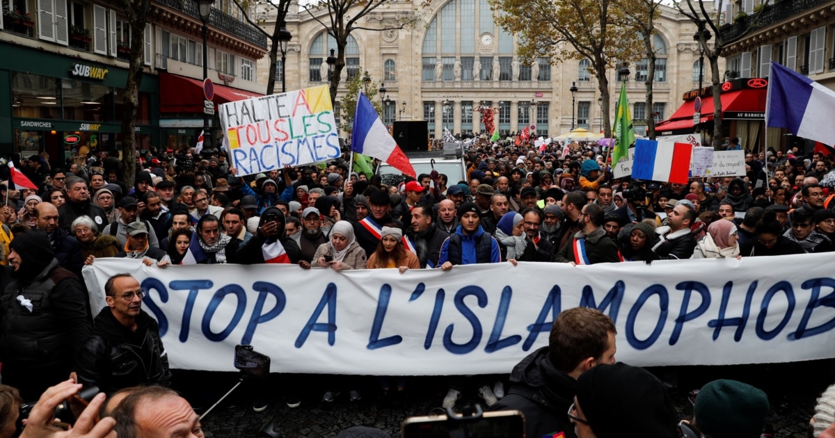 Fransuz kabarelarida jinsiy aloqa namoyishlari