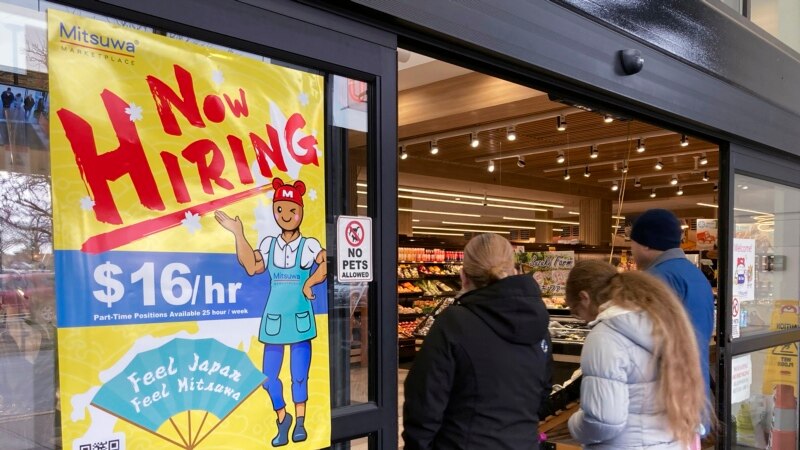 EEUU: mercado laboral continuó fuerte en febrero, se crearon 311.000 empleos