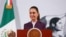 Shugabar Mexico Claudia Sheinbaum yayin taron manema labarai da ta kira a fadar domin sanar da martani da mayar kan haraji da Trump ya kakaba wa Mexico