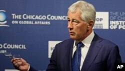 Secretary of Defense Chuck Hagel speaks about strategic priorities to the Chicago Council on Global Affairs, May 6, 2014.