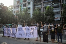 စစ်အာဏာသိမ်းမှုကို ဆန့်ကျင်တဲ့ ရန်ကုန်မြို့က ဆန္ဒပြ မြင်ကွင်း။ (ဖေဖော်ဝါရီ ၅၊ ၂၀၂၁)