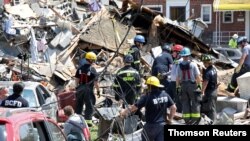 El cuerpo de Bomberos de Baltimore acudió al lugar de la explosión en el noeoreste de la ciudad que destruyó inmuebles, dejó un fallecido y al menos cinco personas heridas, según confirmó la entidad en su cuenta de Twitter el 10 de agosto de 2020.